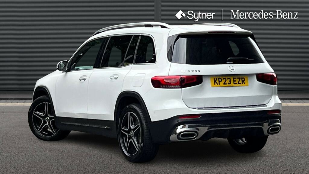Mercedes-Benz GLB Class Glb 200 Amg Line Premium 7G-tronic White #2