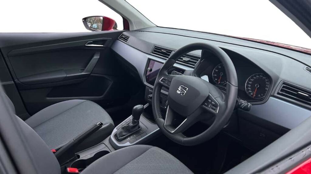 Seat Arona 1.0 Tsi 110 Se Technology Ez Dsg CY21FVX Red #6
