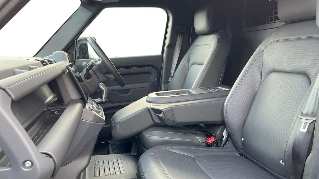 Land Rover Defender 110 3.0 D350 Hard Top X-dynamic Hse 3 Seat CX75FVU Black #3