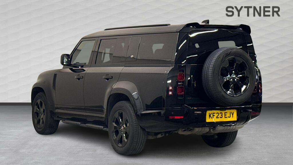 Land Rover Defender 130 3.0 D300 X-dynamic Hse 130 8 Seat Black #2