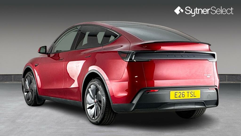 Tesla Model Y Long Range Awd Red #2
