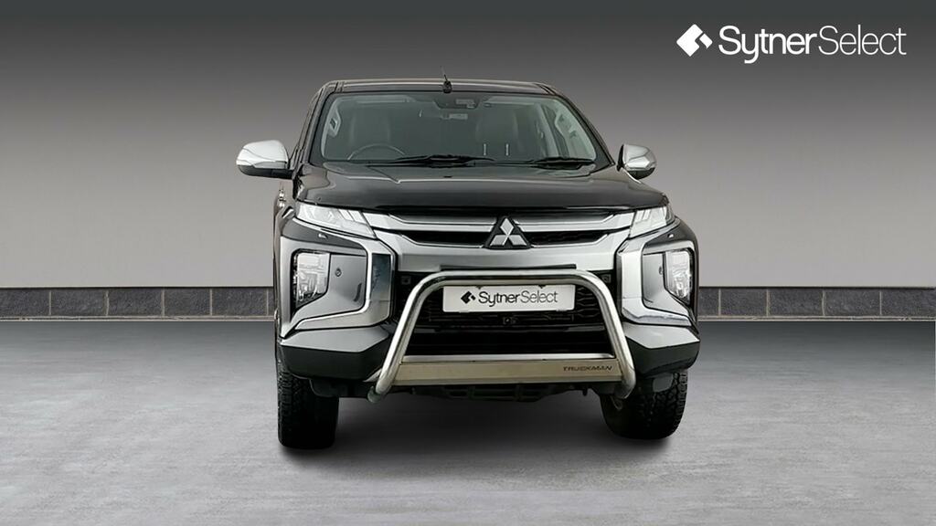 Mitsubishi L200 Double Cab Di-d 150 Barbarian X 4Wd Black #4