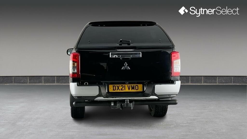 Mitsubishi L200 Double Cab Di-d 150 Barbarian X 4Wd Black #5