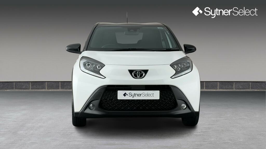 Toyota Aygo X 1.0 Vvt-i Edge PK24LNZ White #4