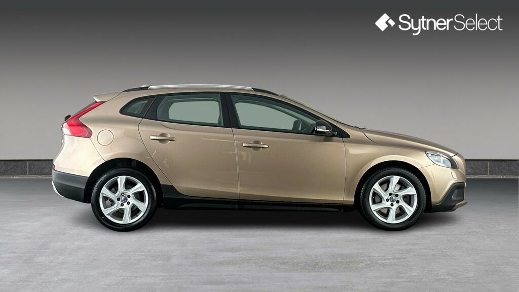 Volvo V40 Cross Country D2 120 Cross Country Lux Geartronic Brown #3