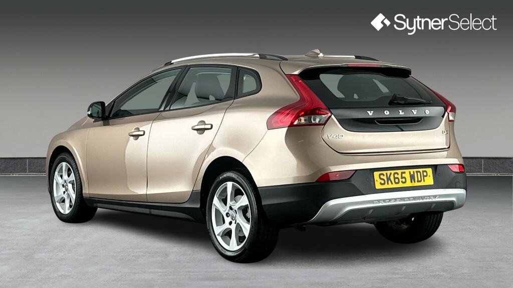 Volvo V40 Cross Country D2 120 Cross Country Lux Geartronic Brown #2