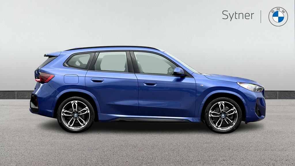 BMW iX1 230Kw Xdrive30 M Sport 65Kwh AO23USD Blue #3