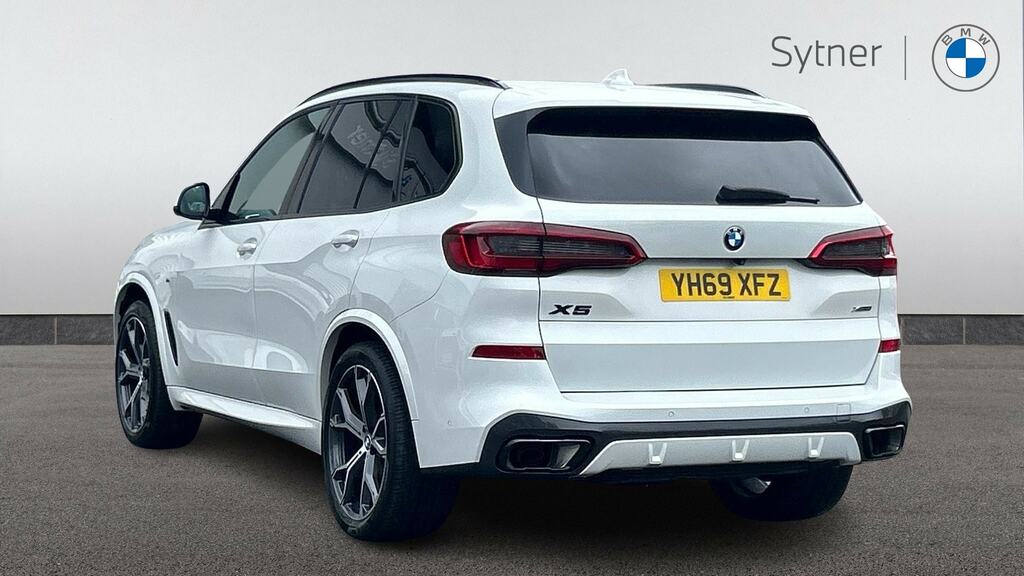 BMW X5 Xdrive30d M Sport 7 Seat Techplus Pk YH69XFZ White #2