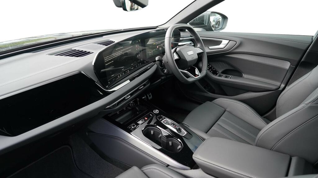 Audi A5 2.0 Tfsi 299 E Quattro S Line S Tronic RO75NFV Black #2