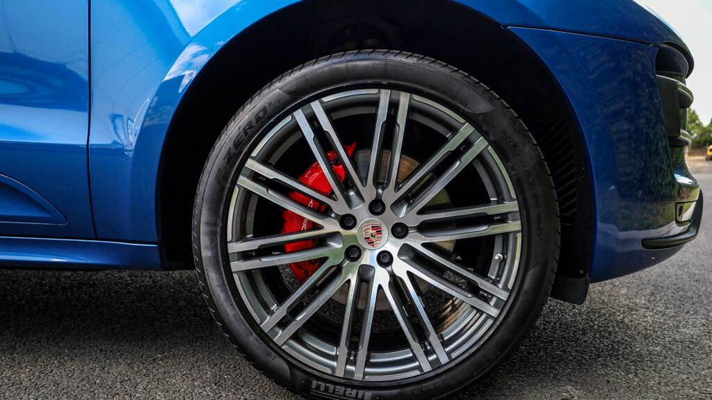 Porsche Macan Turbo Pdk GM67MYH Blue #6