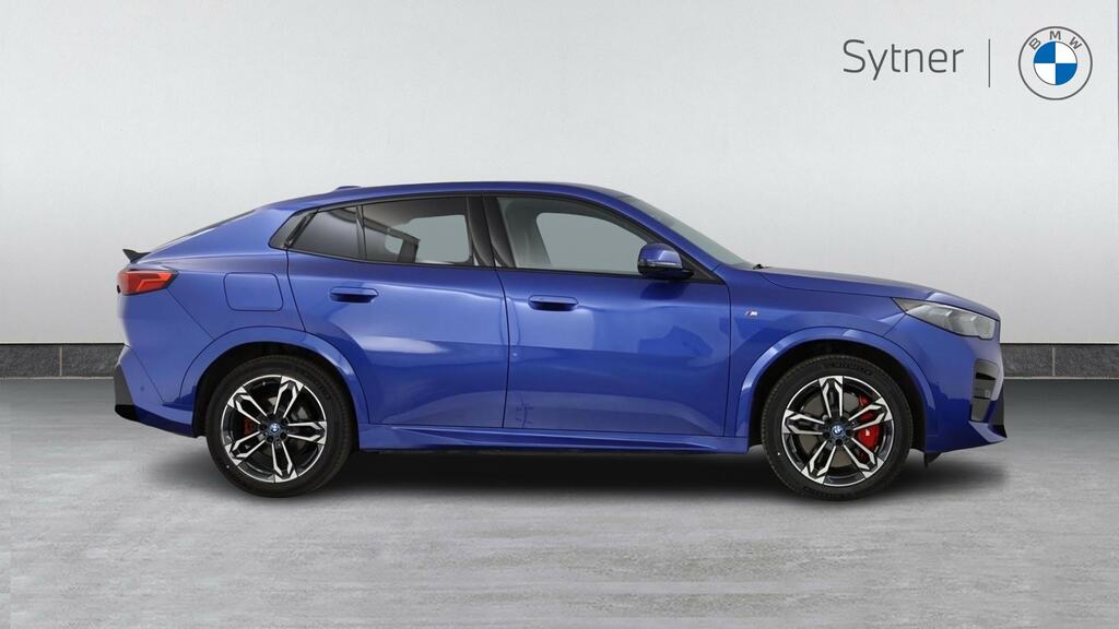 BMW iX2 150Kw Edrive20 M Sport 65Kwh Techpro YA25DRX Blue #3
