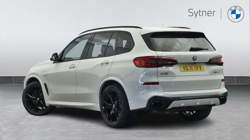 BMW X5 Xdrive45e M Sport Pro Pack YG71TFV White #2