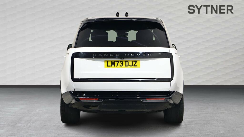 Land Rover Range Rover 3.0 D350 Lwb 7 Seat LM73DJZ White #6