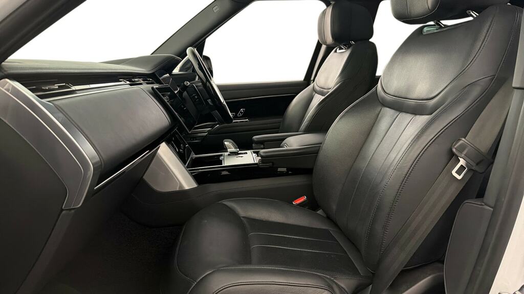 Land Rover Range Rover 3.0 D350 Lwb 7 Seat LM73DJZ White #3