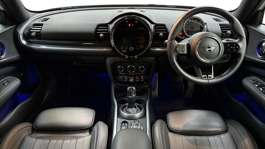 Mini Clubman 1.5 Cooper Exclusive Premium 6Dr White #4