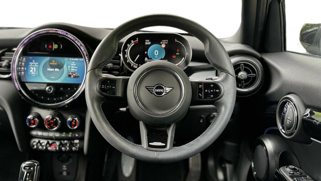 Mini Hatch 1.5 Cooper Sport Premium VE23FXF Silver #5