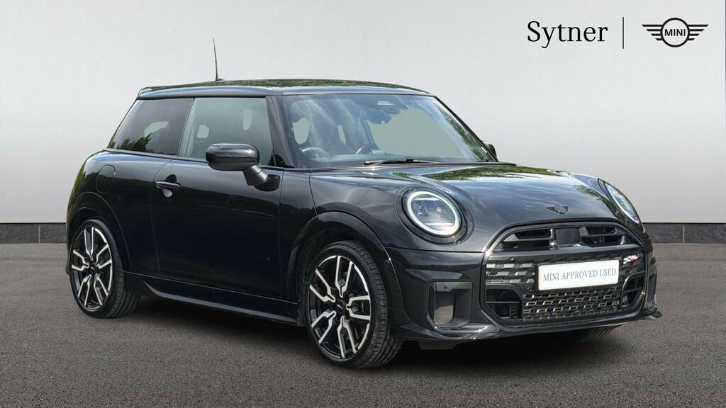 Mini Hatch 1.5 C Sport Level 2 Black