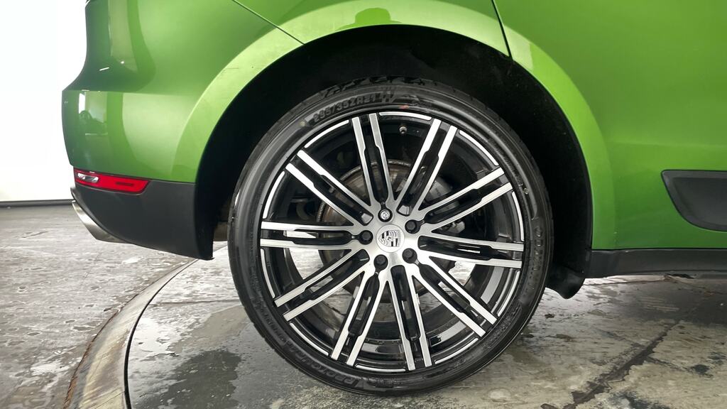 Porsche Macan Gts Pdk Black #25