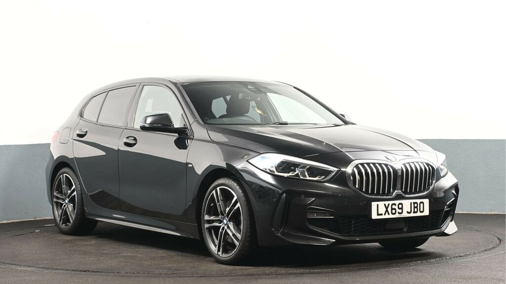 BMW 1 Series 118I M Sport Step Black