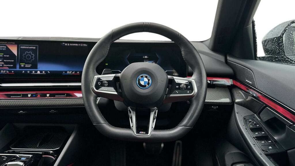 BMW i5 250Kw Edrive40 M Sport Pro 84Kwh Tech PX24HJK Black #4