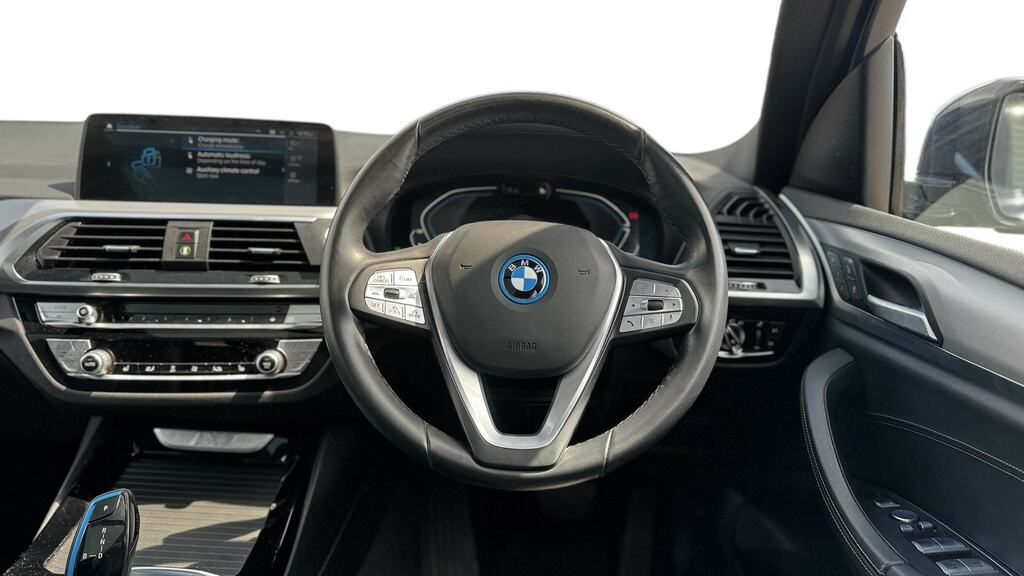 BMW iX3 210Kw Premier Edition 80Kwh LM71BKE Black #5