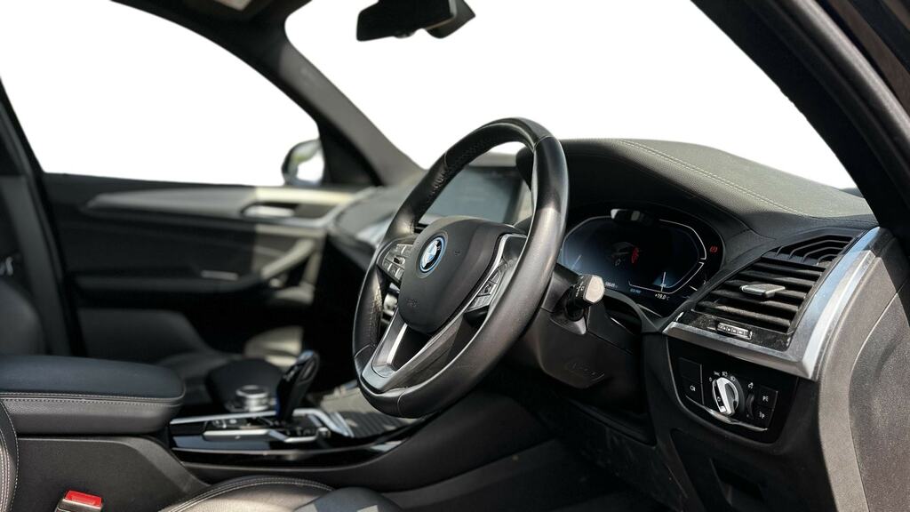BMW iX3 210Kw Premier Edition 80Kwh LM71BKE Black #6