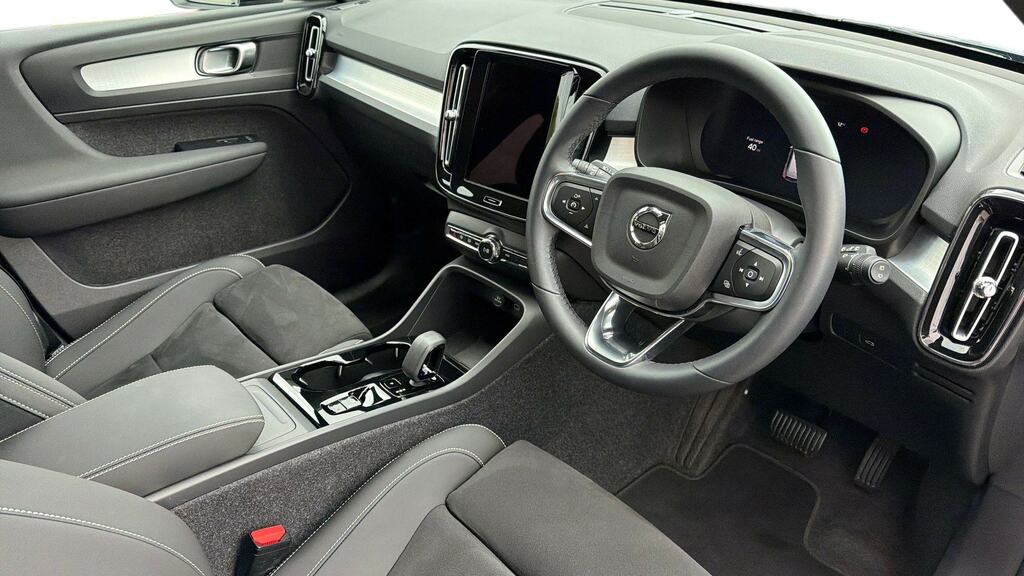 Volvo XC40 2.0 B3p Plus Black Edition MF75UMZ Blue #5