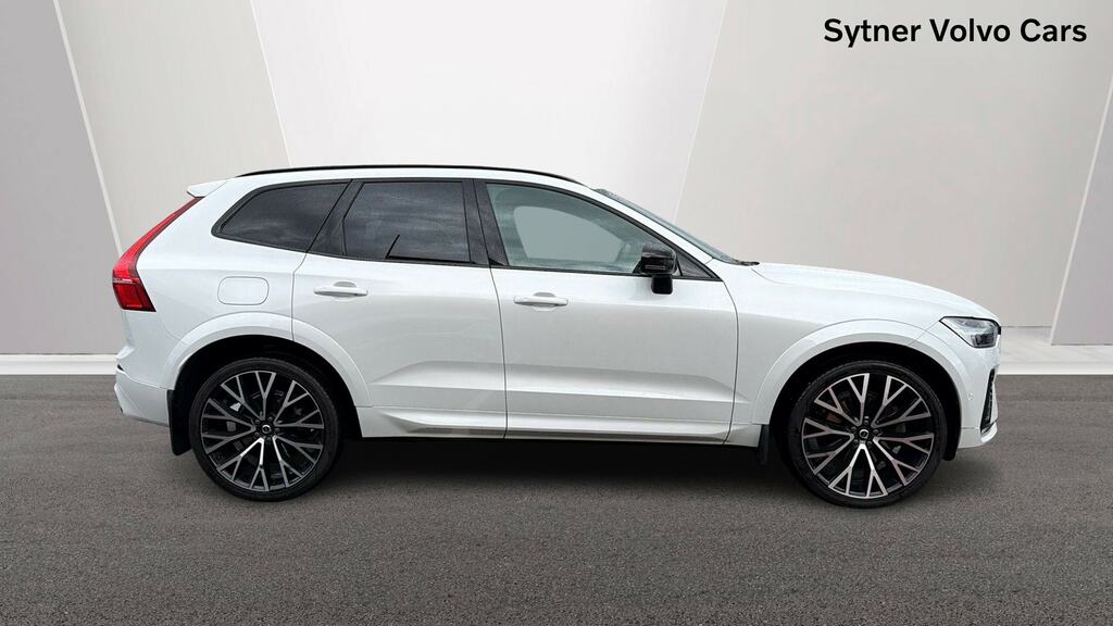 Volvo XC60 2.0 B4d R Design Pro Awd Geartronic KP22TFA White #3