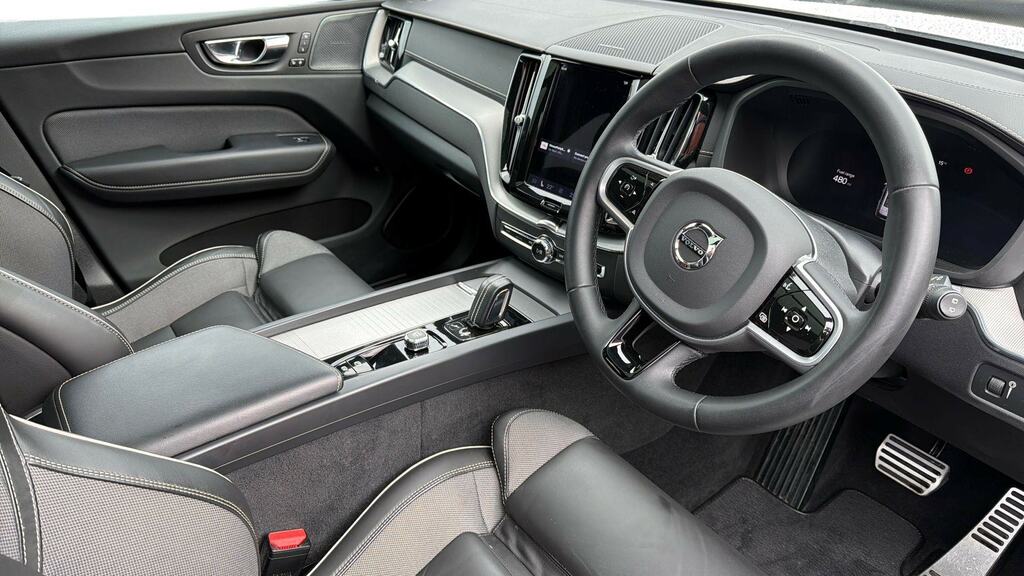 Volvo XC60 2.0 B4d R Design Pro Awd Geartronic KP22TFA White #5