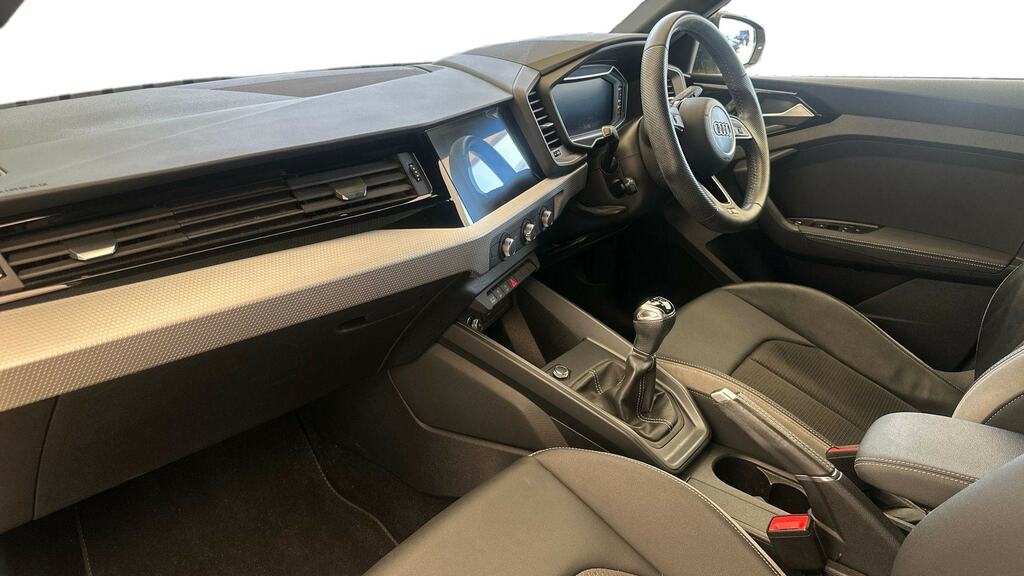 Audi A1 35 Tfsi S Line Contrast Edition Yellow #2