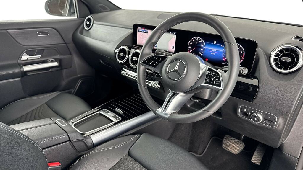 Mercedes-Benz GLA Class Gla 180 Sport Edition VA24LKD Grey #3