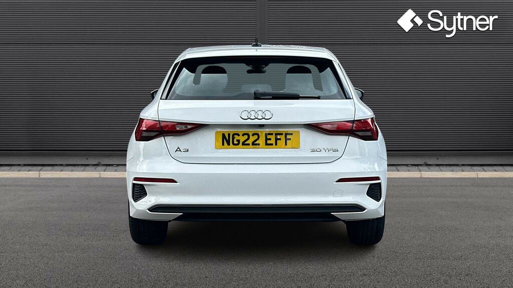 Audi A3 30 Tfsi Technik Comfortsound White #6