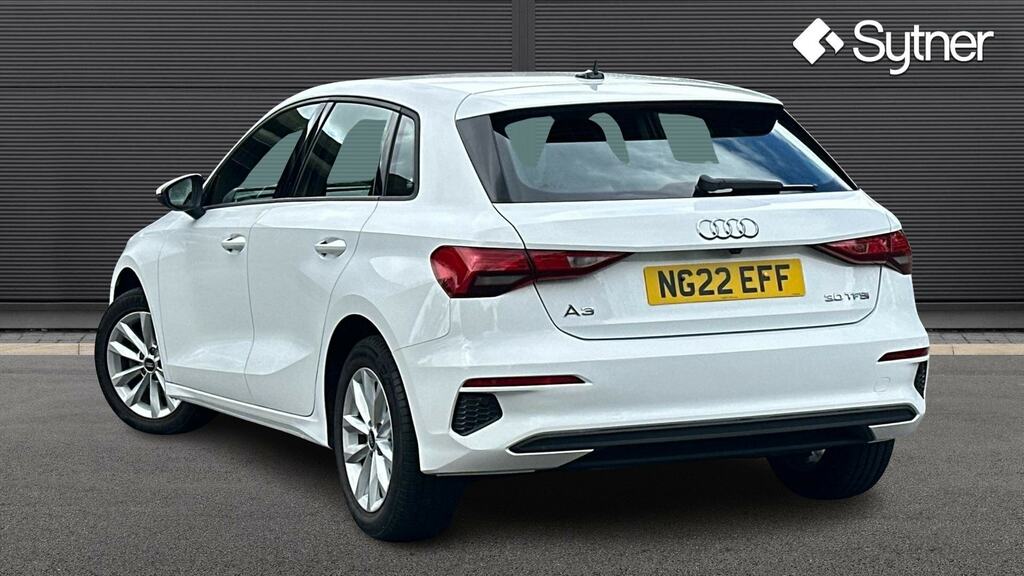 Audi A3 30 Tfsi Technik Comfortsound White #2