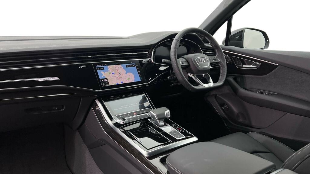 Audi Q7 3.0 Tfsi E Qtro 394 Black Ed Tiptronic Tech Black #3