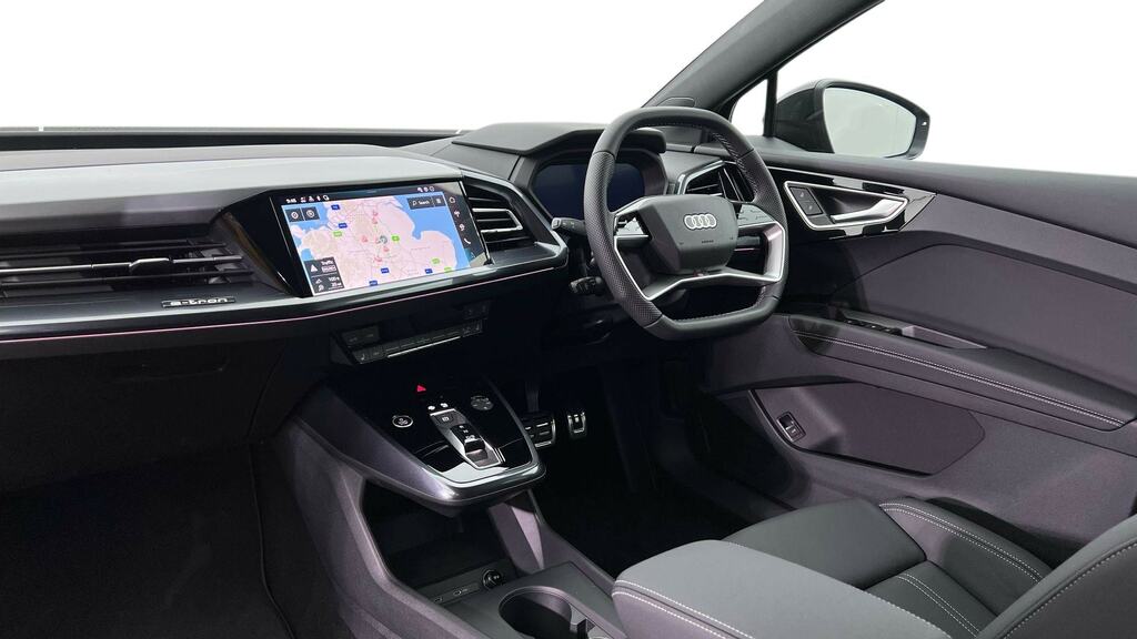 Audi Q4 E Tron 150Kw 40 63Kwh Black Edition Tech Pack FP26TTV Black #2