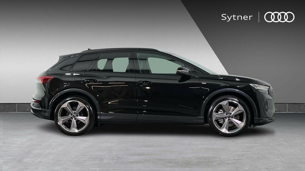 Audi Q4 E Tron 150Kw 40 63Kwh Black Edition Tech Pack FP26TTV Black #4