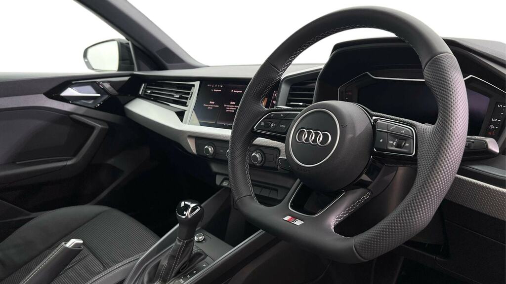 Audi A1 35 Tfsi Black Edition S Tronic FP26VDV Grey #6