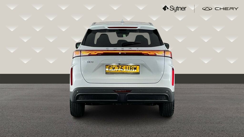 Chery Tiggo 7 1.5T Phev Summit Dht YE75AZO White #5