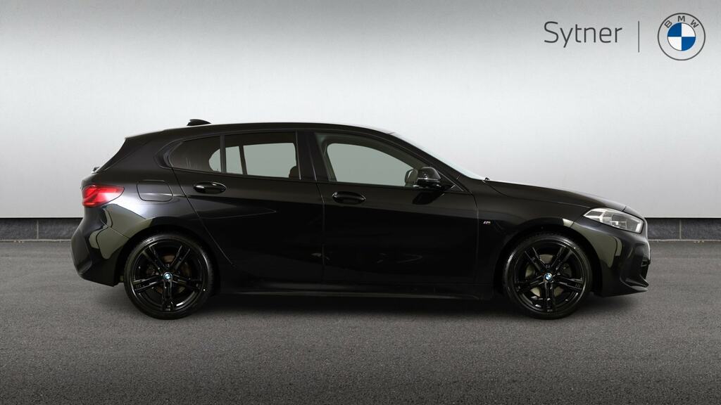BMW 1 Series 118I M Sport Step FJ70TZG Black #3