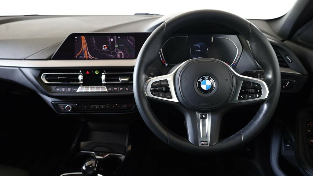 BMW 1 Series 118I M Sport Step FJ70TZG Black #5