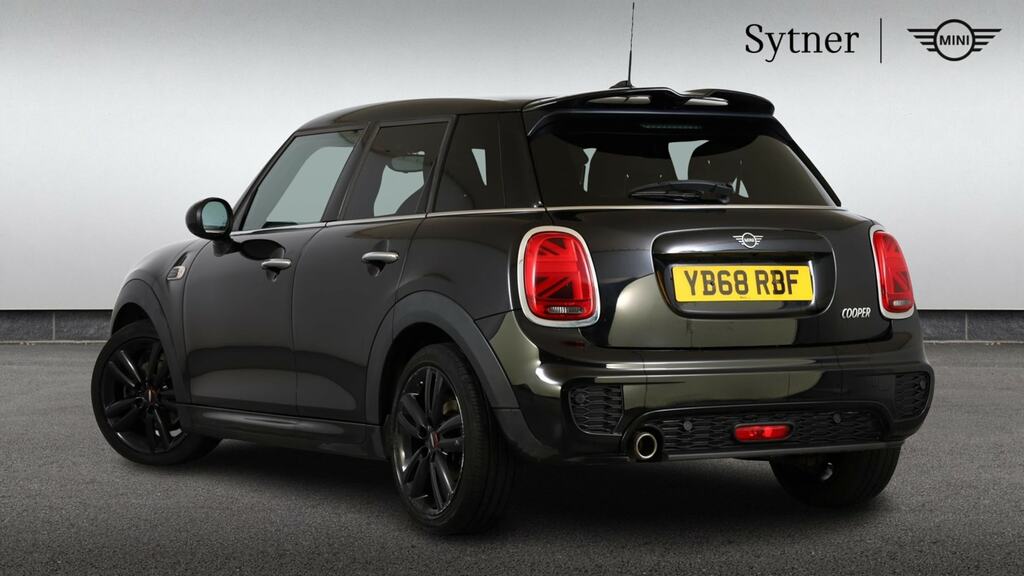Mini Hatch 1.5 Cooper Sport II Comfortnav Pack YB68RBF Black #2