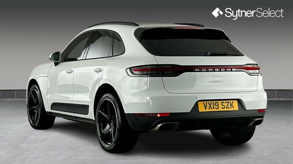 Porsche Macan 5dr Pdk VX19SZK White #2