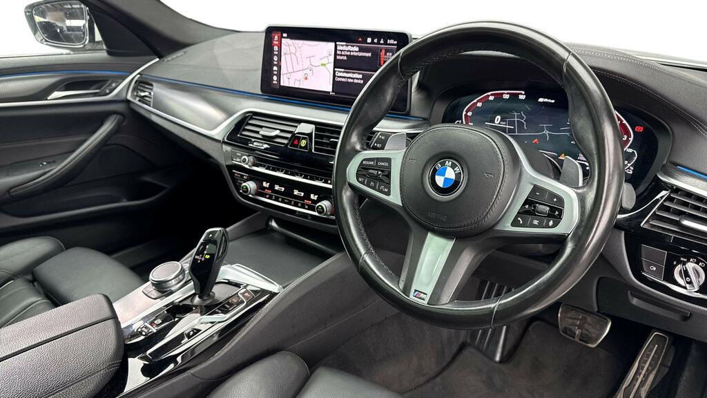 BMW 5 Series 530E Xdrive M Sport Pro Pack YB21LRA White #6