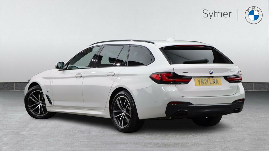 BMW 5 Series 530E Xdrive M Sport Pro Pack YB21LRA White #2