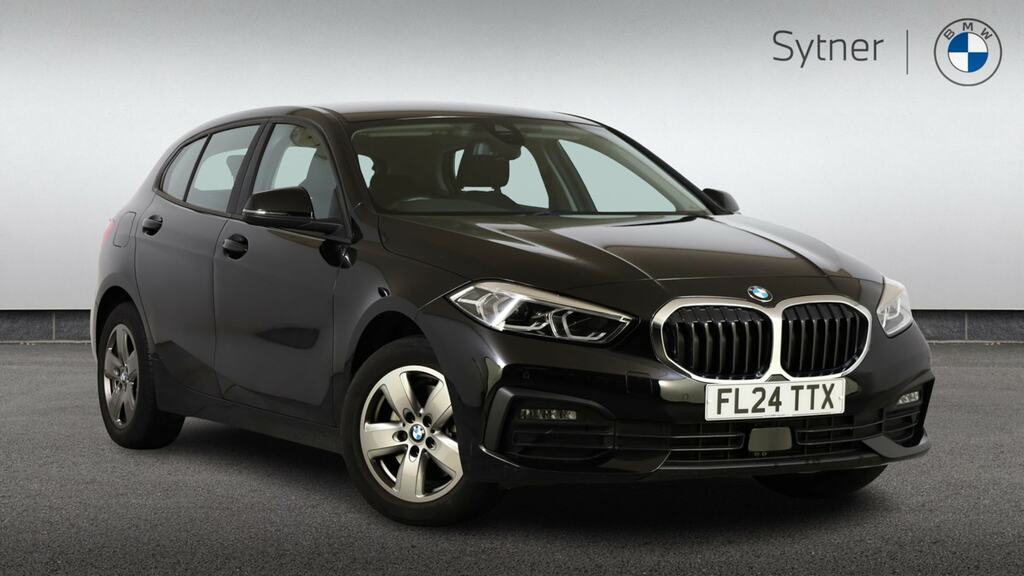BMW 1 Series 118I 136 Se Live Cockpit Professional Black