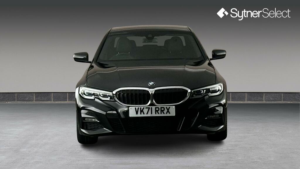 BMW 3 Series 320I M Sport Step VK71RRX Black #4