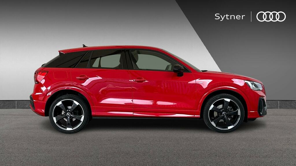 Audi Q2 40 Tfsi Quattro Black Ed S Tronic Cs Pack Red #4