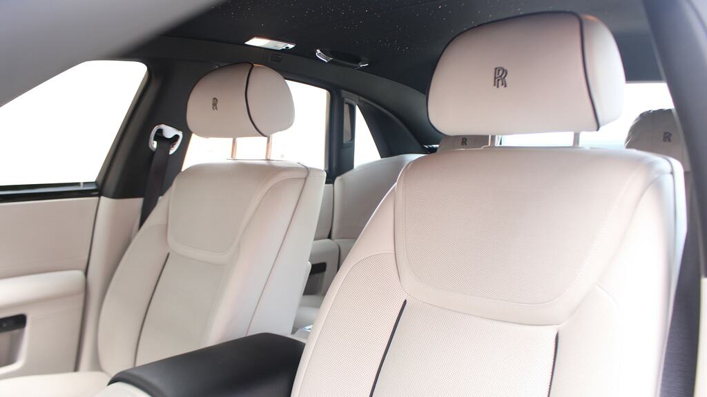 Rolls-Royce Ghost Saloon Black #14
