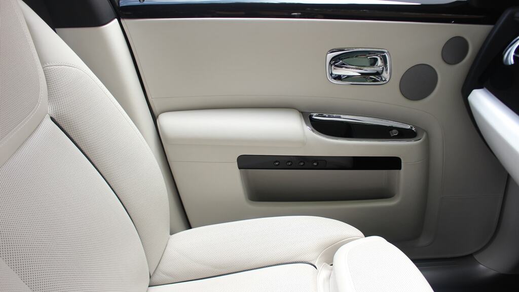Rolls-Royce Ghost Saloon Black #15