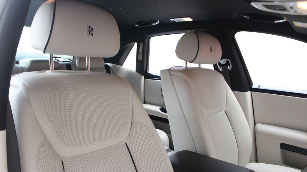 Rolls-Royce Ghost Saloon Black #8